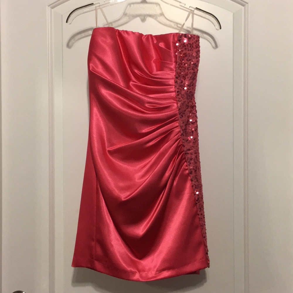 Strapless Formal Dress
